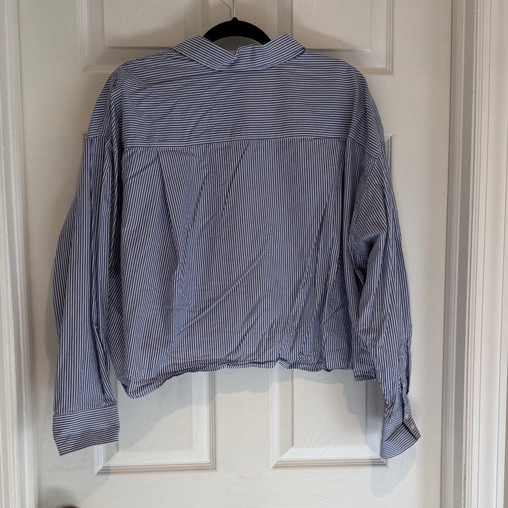 H&M Navy and White Striped Shirt - Picture 8 of 9
